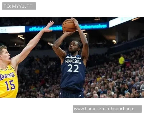 维金斯迎来生涯第700场比赛得分上双场均185分展现稳定表现