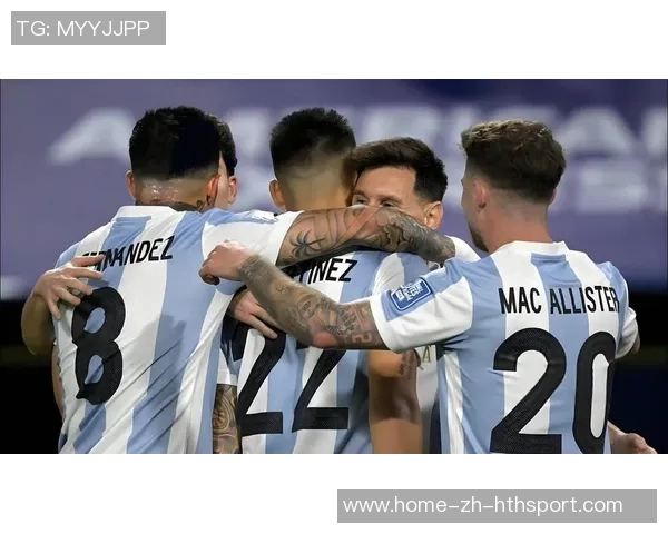 梅西巧妙观察对手防守时机精准助攻展现超凡球技